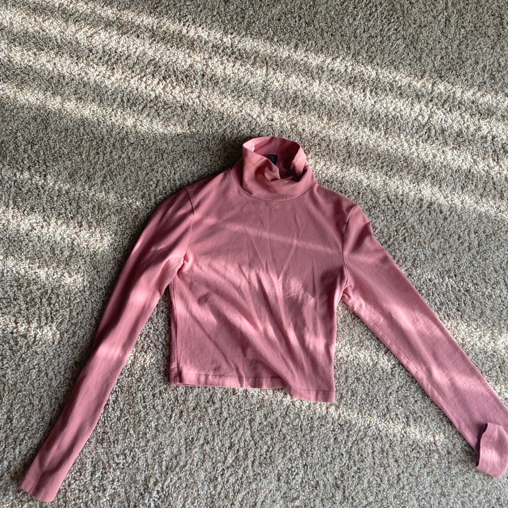 Pink crop top